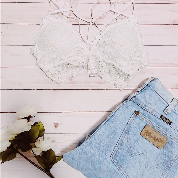 Wrangler Denim - ❌ S O L D 🛑